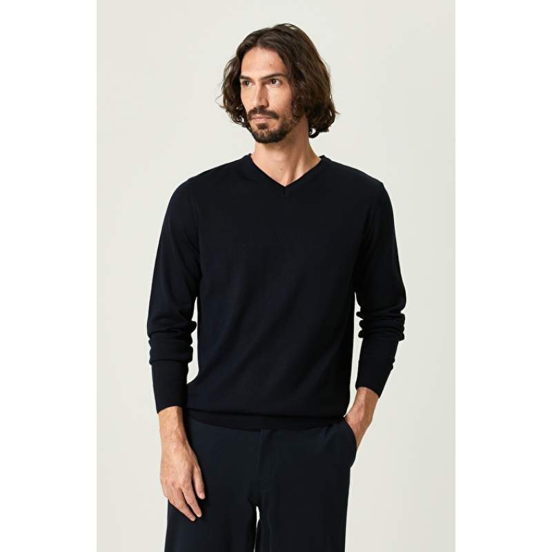 Navy Blue Wool Sweater Navy Blue Wool Sweater