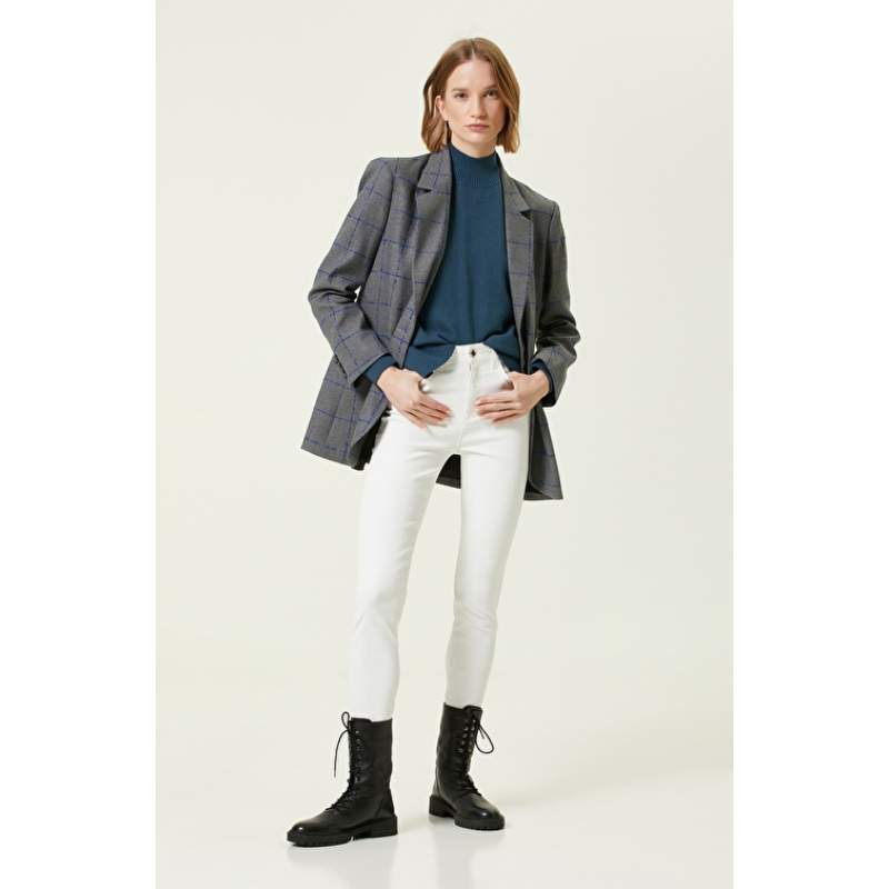 Skinny Ecru Denim Pants