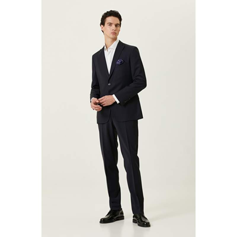 Navy Blue Pilapel Collar Classic Wool Suit Navy Blue Pilapel Collar Classic Wool Suit