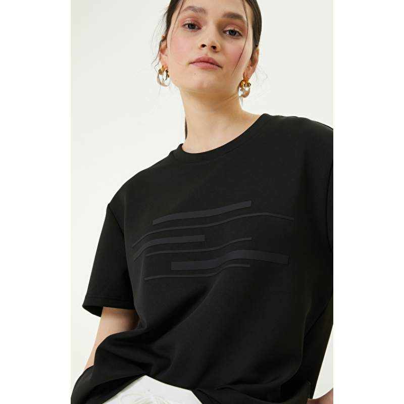 Short Sleeve Black Printed T-shirt Short Sleeve Black Printed T-shirt