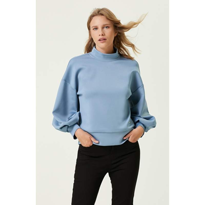 Blue Sweatshirt Blue Sweatshirt