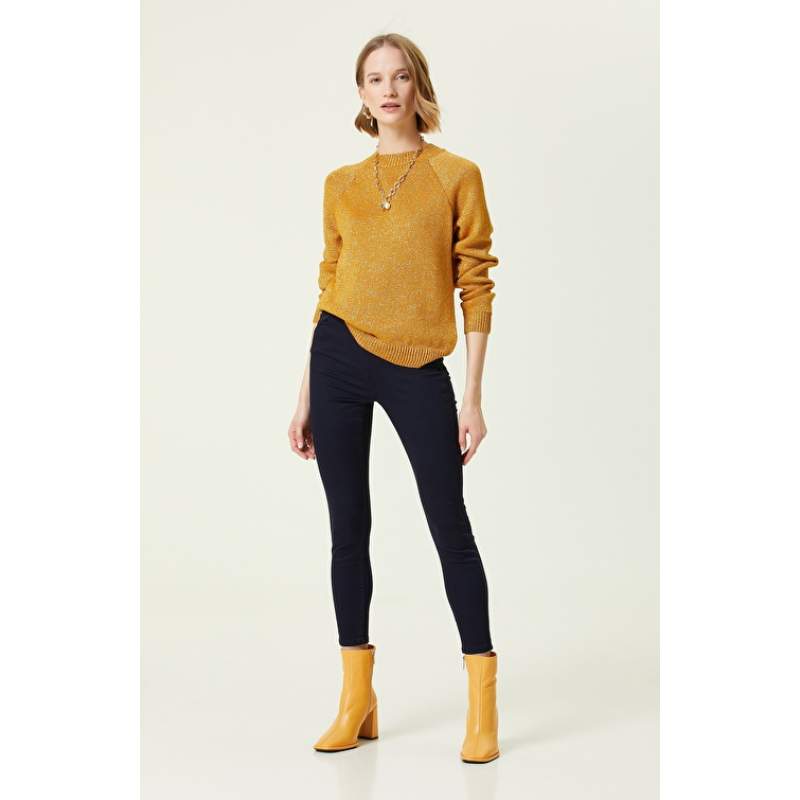 Skinny Fit Navy Blue Pants