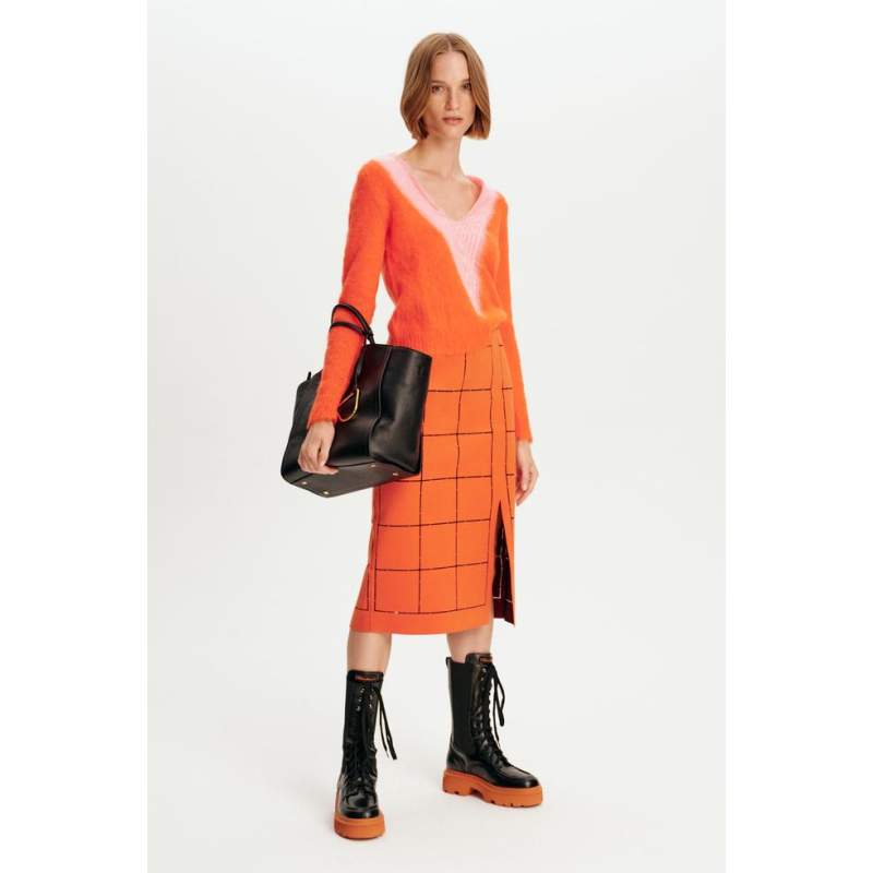 VAKKO BY AVIU KNITWEAR