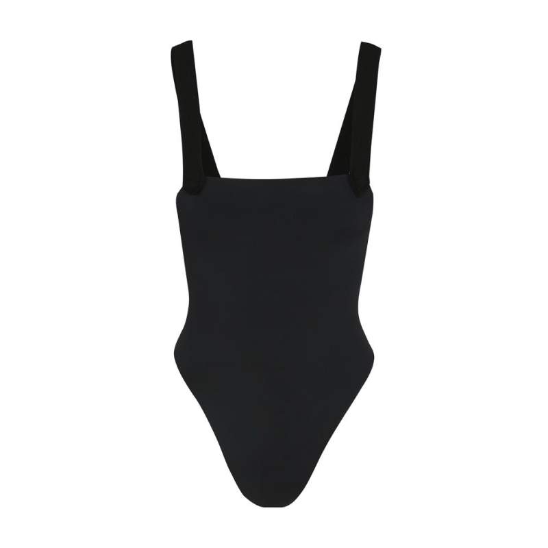 Clube Bossa Swimwear