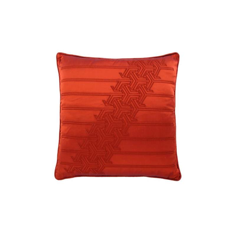 VAKKO MANDALA EMBROIDERED PILLOW