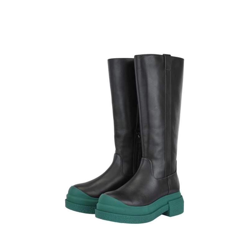 STUART WEITZMAN BOOTS