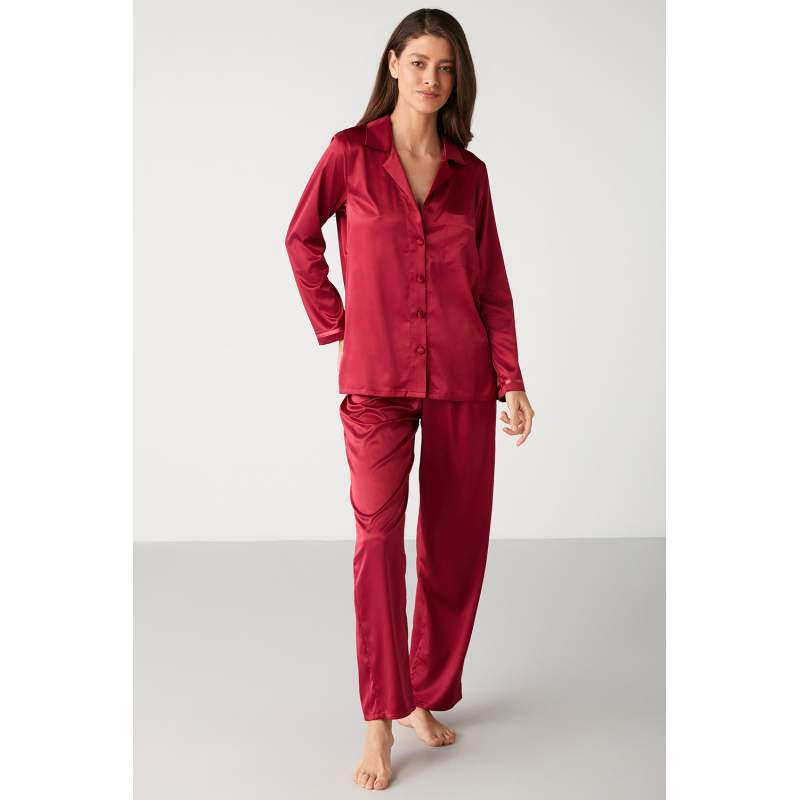 Almila Satin Pajamas Set