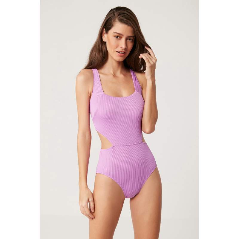 Nahali Side Low-cut Straight Colored Swimsuit Nahali Side Low-cut Straight Colored Swimsuit