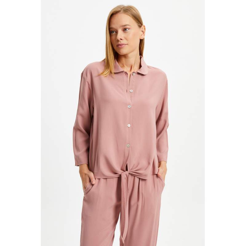 Bound Straight From Anita