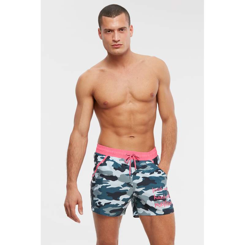 Hunter Camouflage Patterned Shorts Hunter Camouflage Patterned Shorts