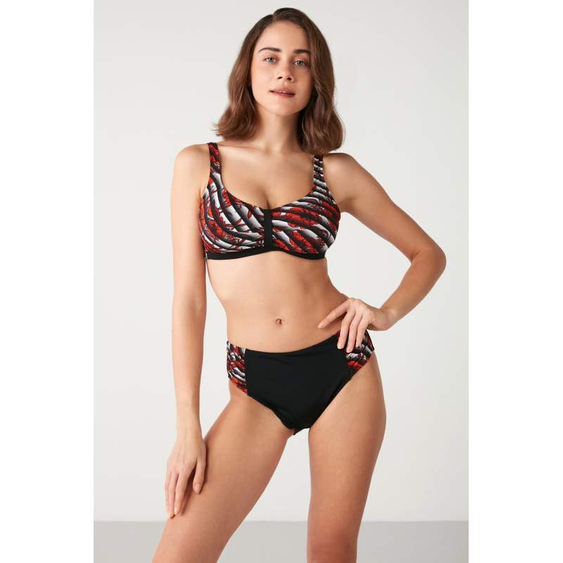 Rou ÇiçAdditional Patterned Contouring Bikini