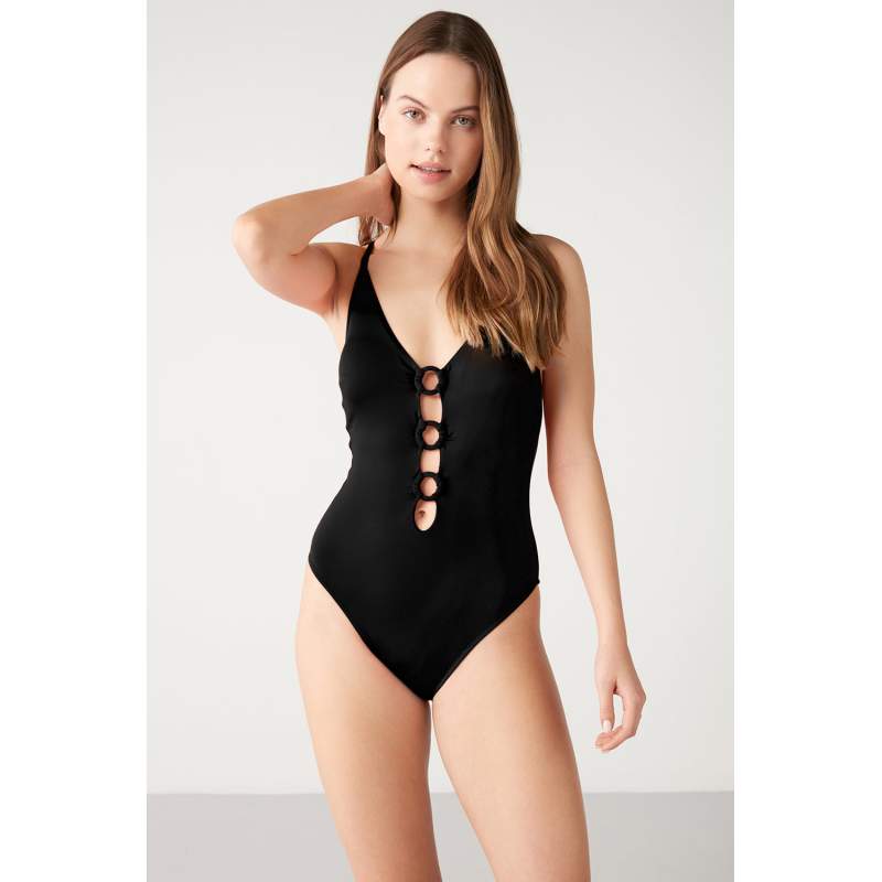 Solenda Ring And Back Detailed Swimsuit