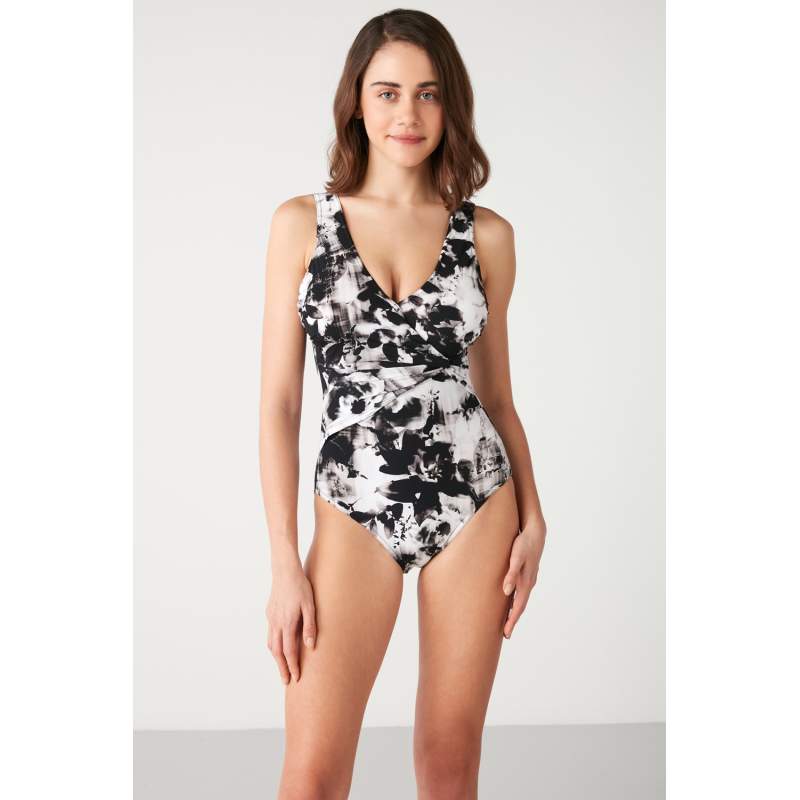 Kelaba Patterned Gathering Swimwear Kelaba Patterned Gathering Swimwear