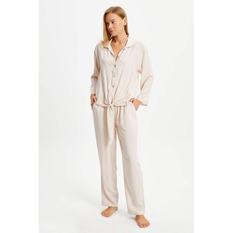 Bound Straight From Anita