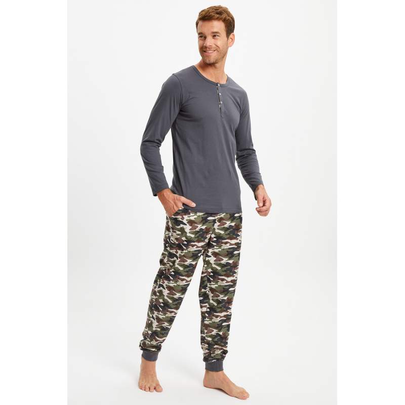 Harrods Half-Pleat Men's Pajamas Set Harrods Half-Pleat Men's Pajamas Set