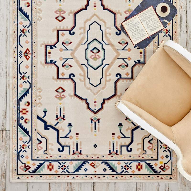 Cashmere Carpet Acrylic Playful Hand on Waist 120x180 cm Cashmere Carpet Acrylic Playful Hand on Waist 120x180 cm