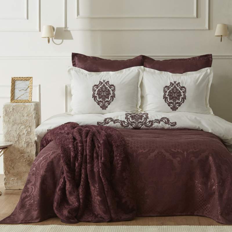 Karaca Home Tuğba 8 Piece Private Dowery Set Plum Karaca Home Tuğba 8 Piece Private Dowery Set Plum