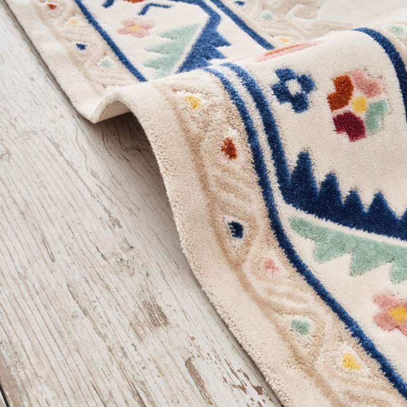 Cashmere Carpet Acrylic Playful Hand on Waist 80x150 cm Cashmere Carpet Acrylic Playful Hand on Waist 80x150 cm