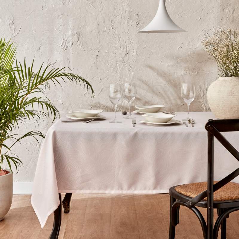 Karaca Home Walden Carefree Tablecloth Pink