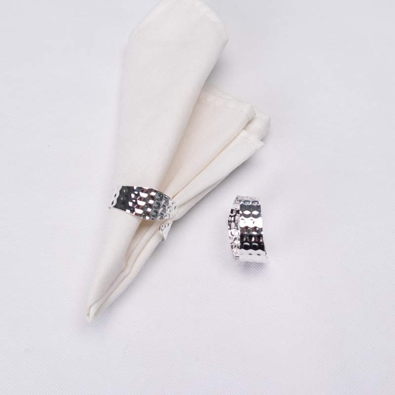 Karaca Home Hammered Silver 2 Piece Napkin Ring Karaca Home Hammered Silver 2 Piece Napkin Ring