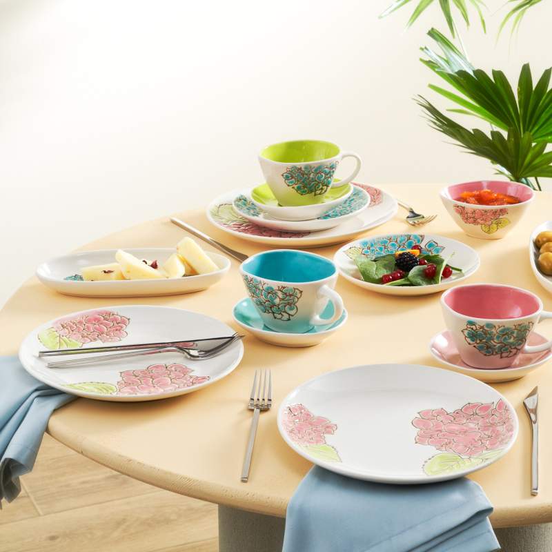 Karaca Giselle Porcelain 26 Pieces 6 Person Breakfast/Serving Set