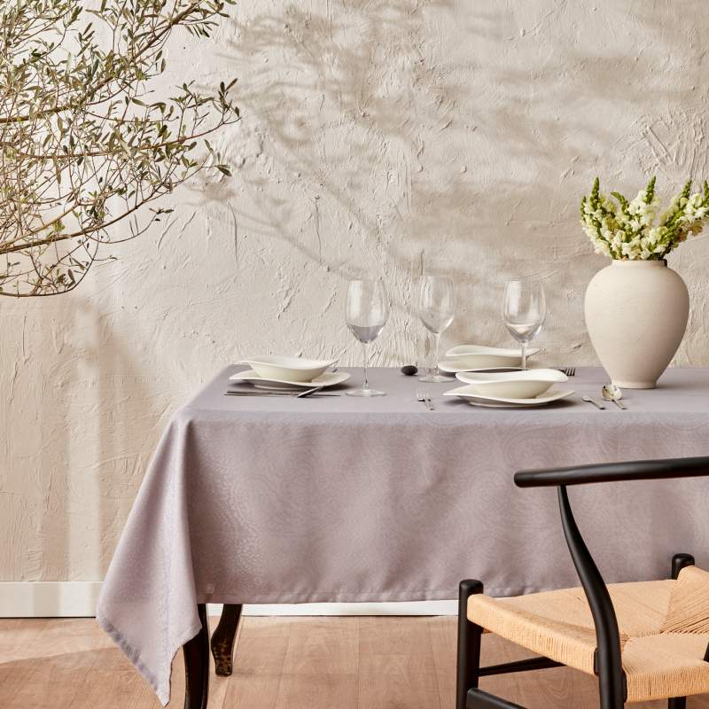 Karaca Home Chesney Carefree Table Cloth Gray