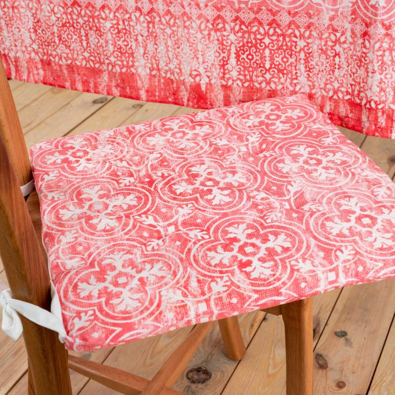 Karaca Home Despina Fuchsia Printed Cushion 45 cm x 45 cm Karaca Home Despina Fuchsia Printed Cushion 45 cm x 45 cm