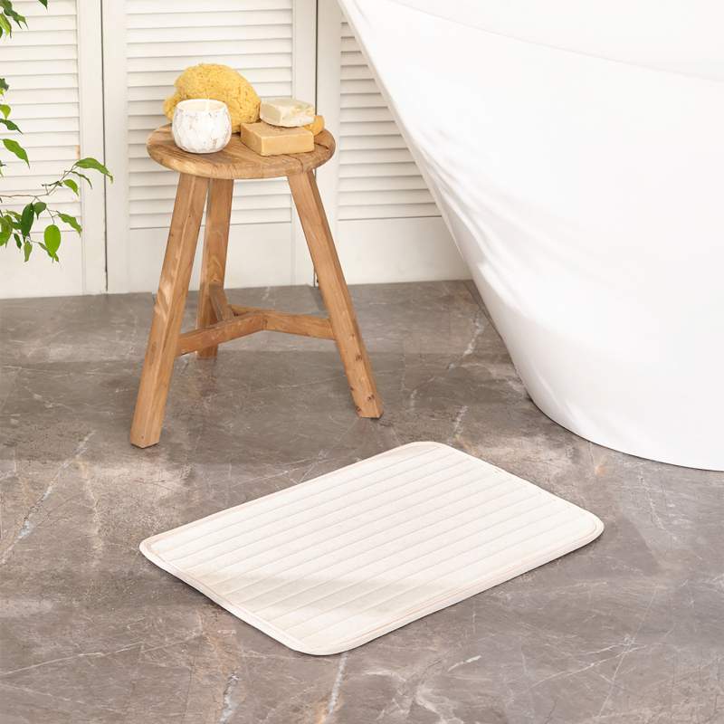 Sarah Anderson Evy Ecru Bath Mat 40x60 cm