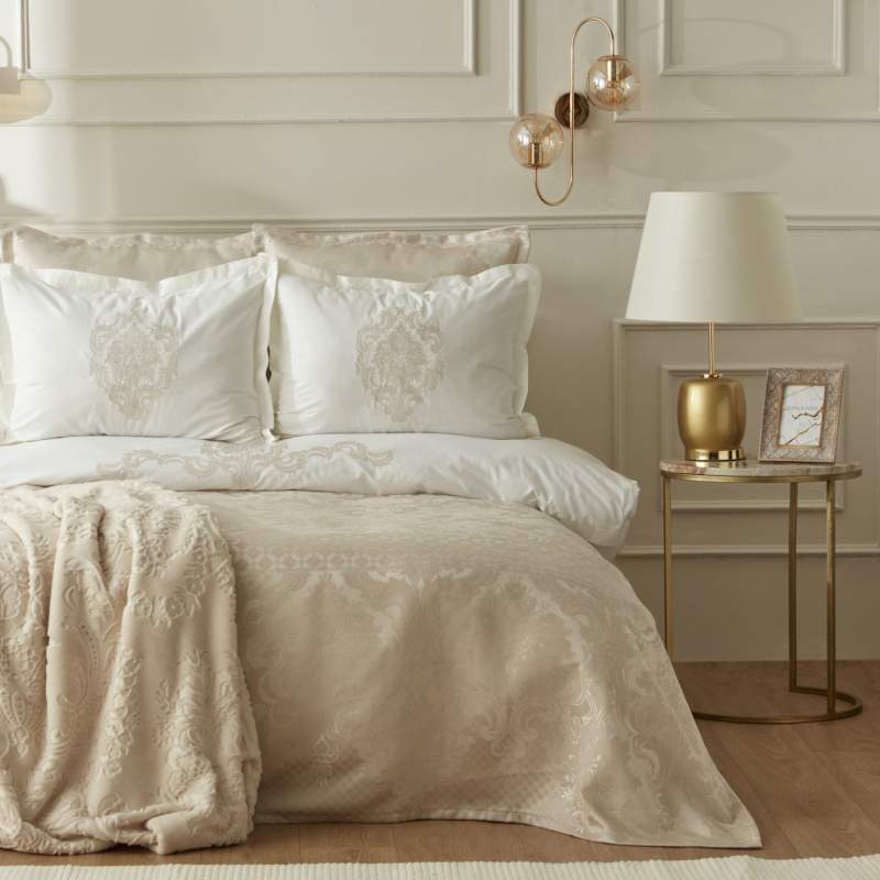 Karaca Home Tuğba 8 Piece Private Dowery Set Gold