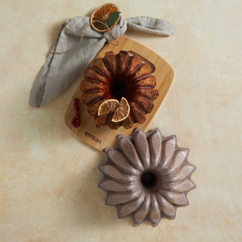 Emsan Star Cake Mold Rosegold 26 cm