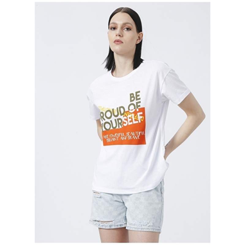 Factory Kevin Crew Neck Basic Printed White Women's T-Shirt