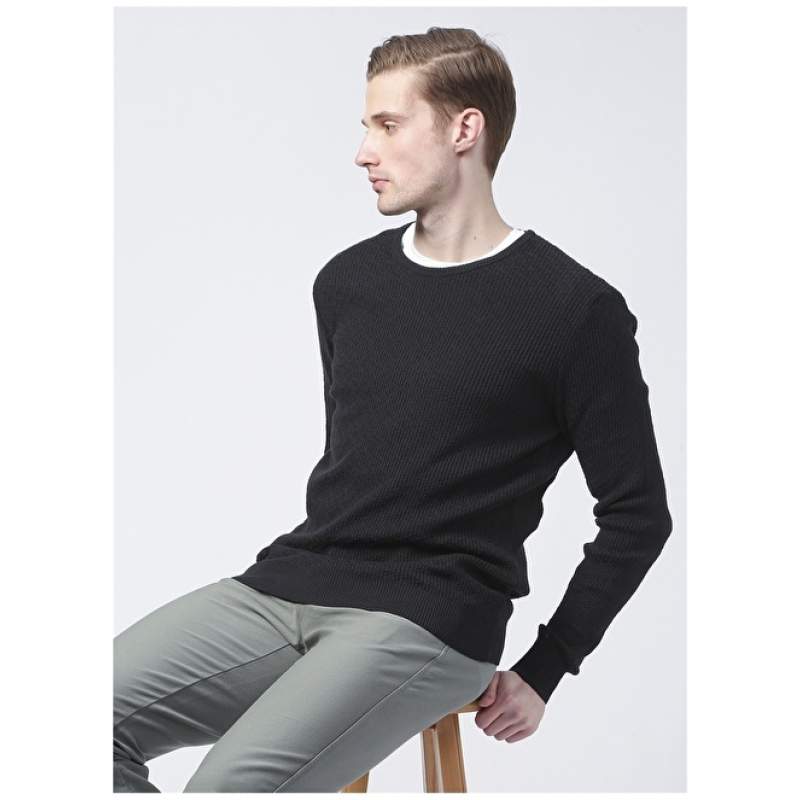 Factory Benjamin-F Crew Neck Basic Jacquard Black Men's Sweater Factory Benjamin-F Crew Neck Basic Jacquard Black Men's Sweater