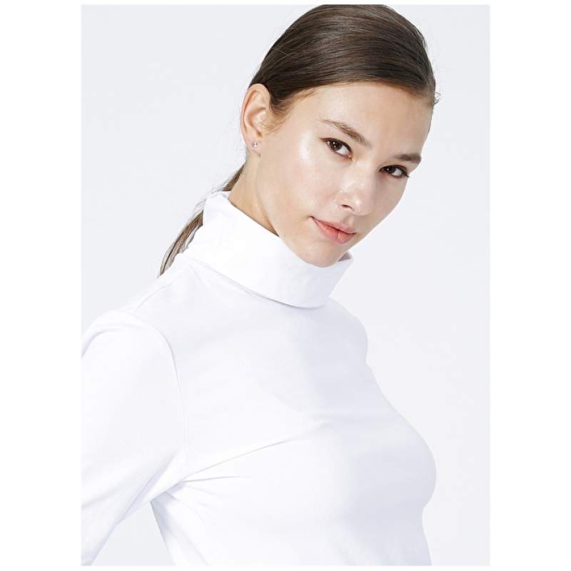 Factory Turtleneck White Women's T-Shirt - PART