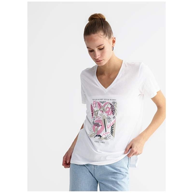 Factory V-Neck Printed White Women's T-Shirt SFERA Factory V-Neck Printed White Women's T-Shirt SFERA