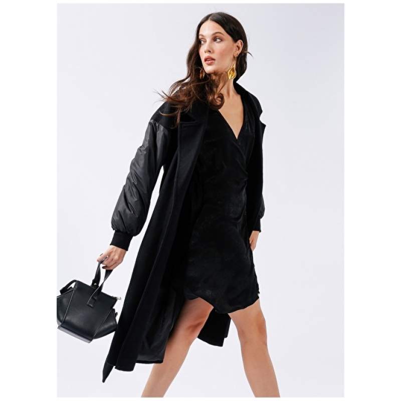 Factory Black Women's Straight Long Coat ADES