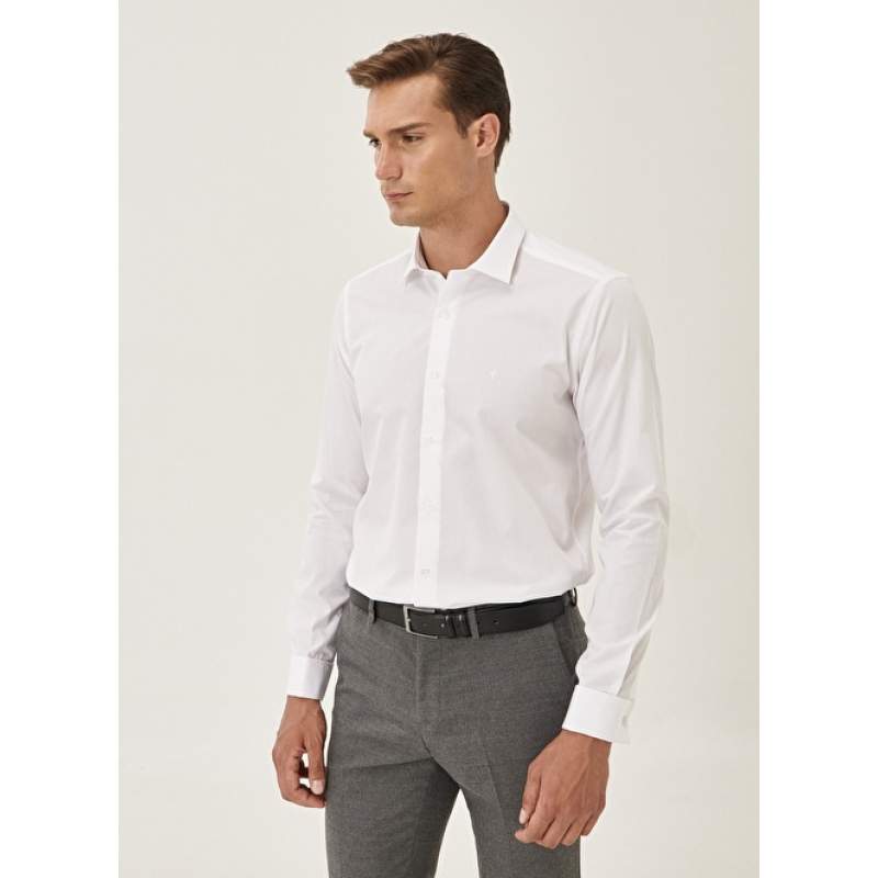 Easy-to-Iron Slim Fit Classic Collar Cotton Shirt Easy-to-Iron Slim Fit Classic Collar Cotton Shirt
