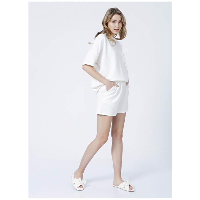 Fabrika Homewear Collection Ecru Women's Shorts Fabrika Homewear Collection Ecru Women's Shorts