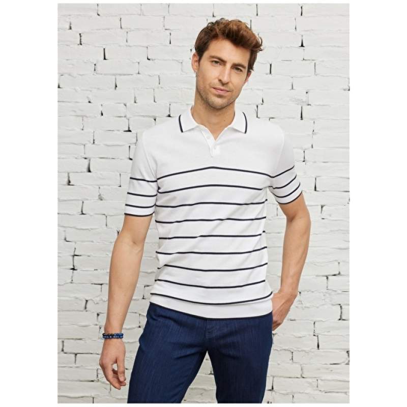 Altınyıldız Classics Polo Collar Ecru - Navy Blue Men's T-Shirt 4A4923200013 Altınyıldız Classics Polo Collar Ecru - Navy Blue Men's T-Shirt 4A4923200013