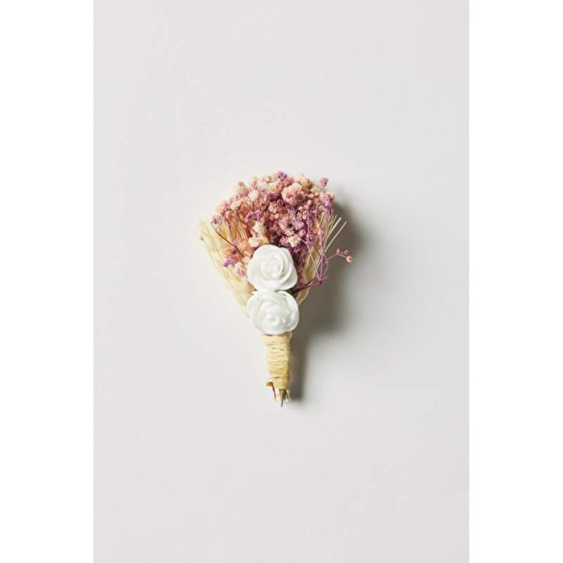 4A4223200008 Boutonniere