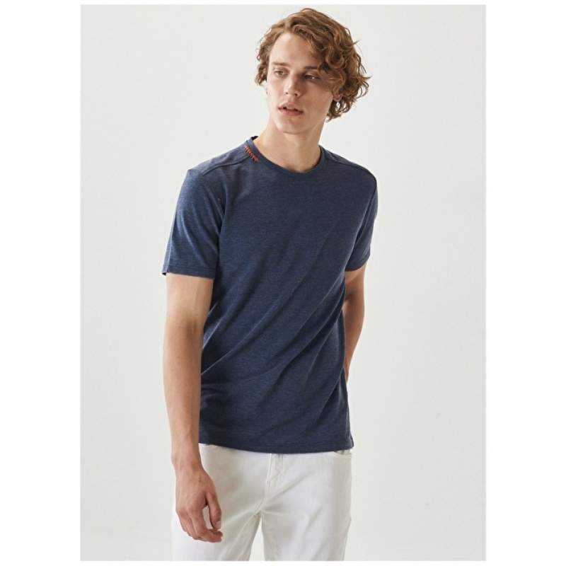 Altınyıldız Classics Crew Neck İndigo Men's T-Shirt 4A4822200215 Altınyıldız Classics Crew Neck İndigo Men's T-Shirt 4A4822200215