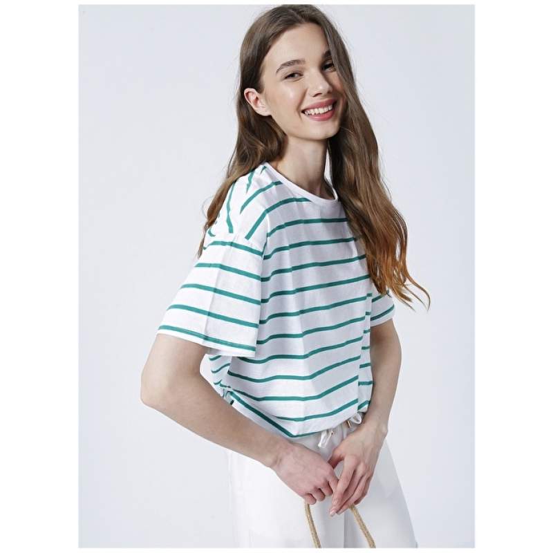 Factory Crew Neck Basic Green - White Women's T-Shirt - K-MELISSA