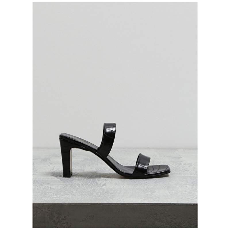 Factory Black Women's Slippers Factory Black Women's Slippers