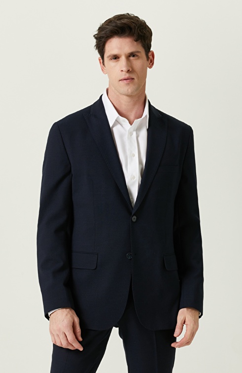 Pilapel Collar Indigo Suit