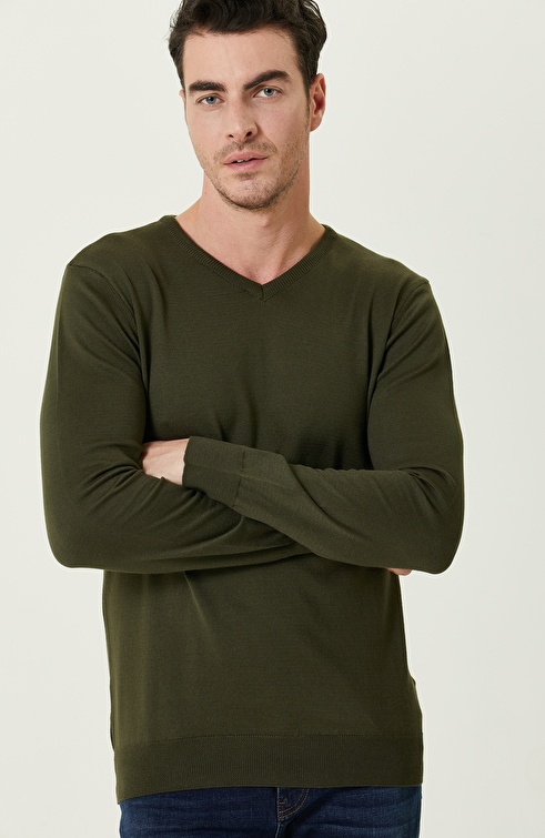 Khaki Knitwear