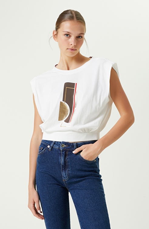 Ecru Printed Sleeveless Crop Tshirt