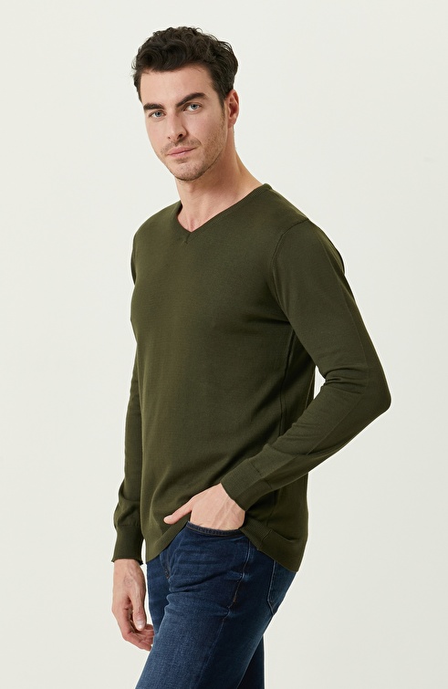 Khaki Knitwear