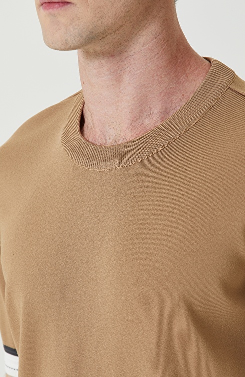 Crew Neck Camel Knitwear Sweater