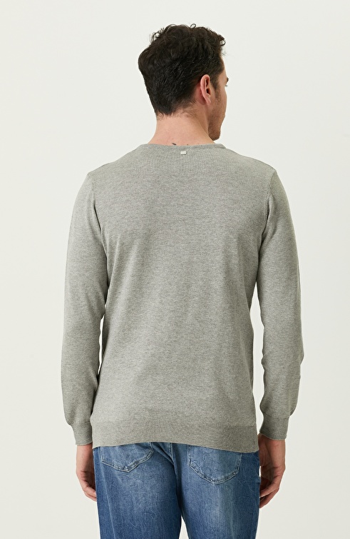 Gray Knitwear