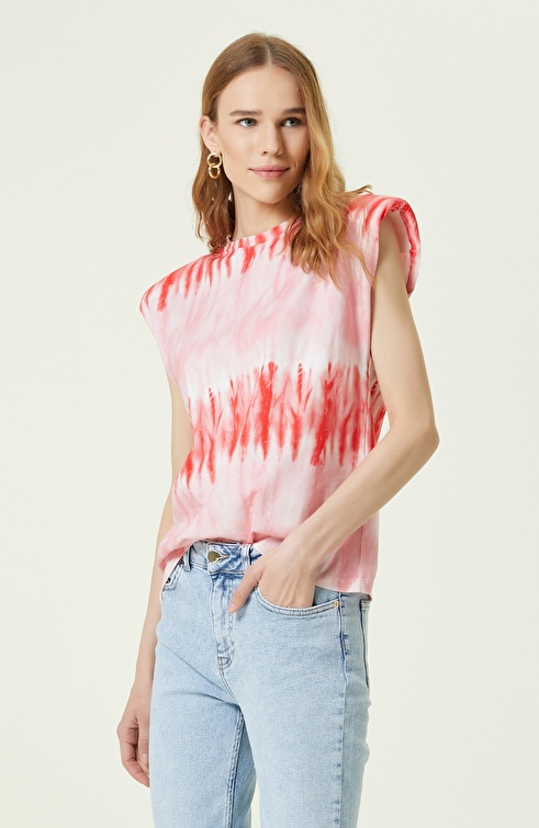 Red Pink Tie Dye T-shirt