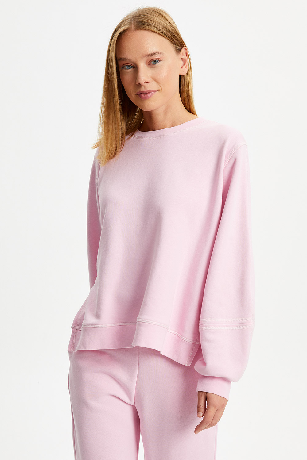 Vera Long Sleeve Sweatshirt